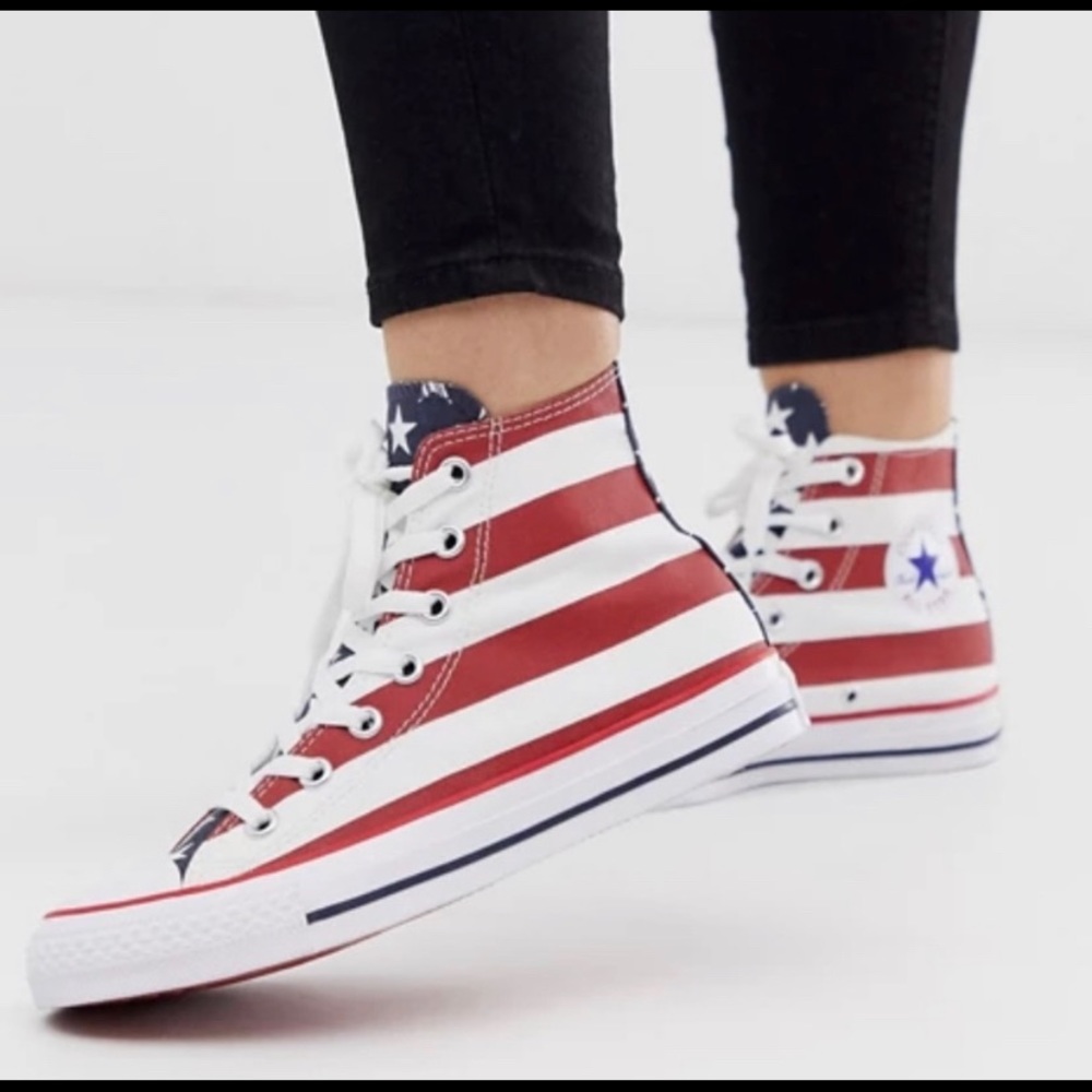 Women’s American Flag Converse